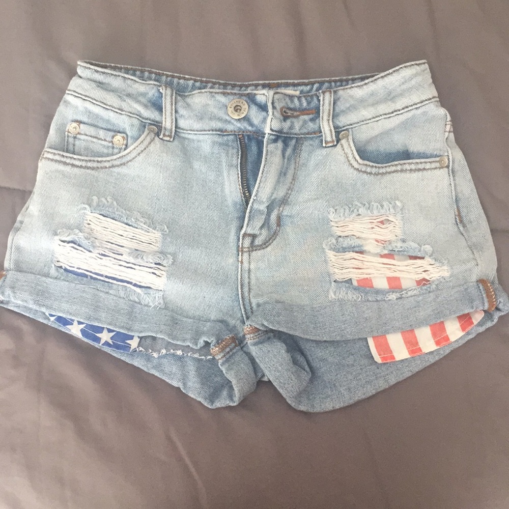 Bullhead High Rise American Flag Shorts